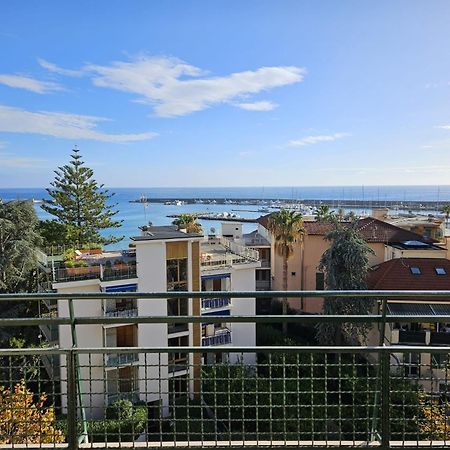 圣雷默La Baia Nel Porto公寓 外观 照片
